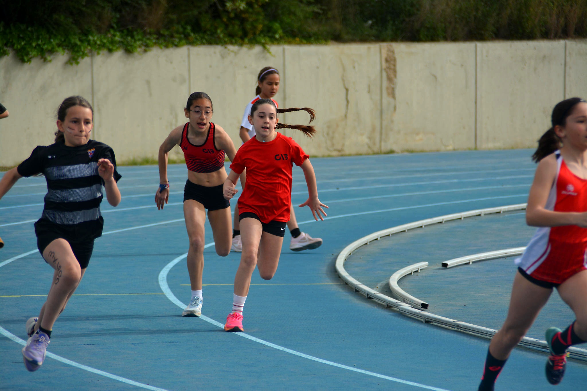Club Atletisme Badalona - Escola
